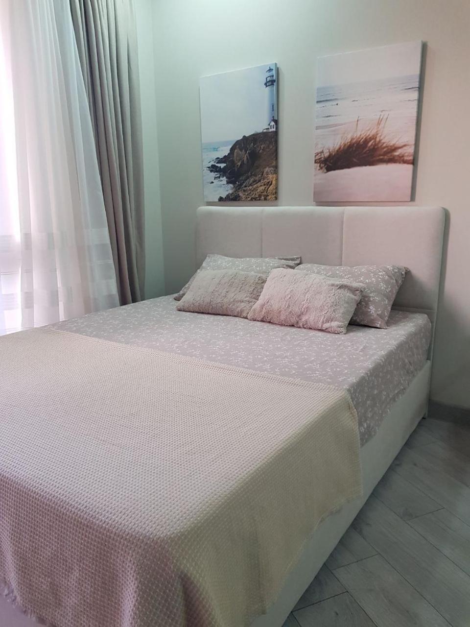 Sea View Studio 巴统 外观 照片