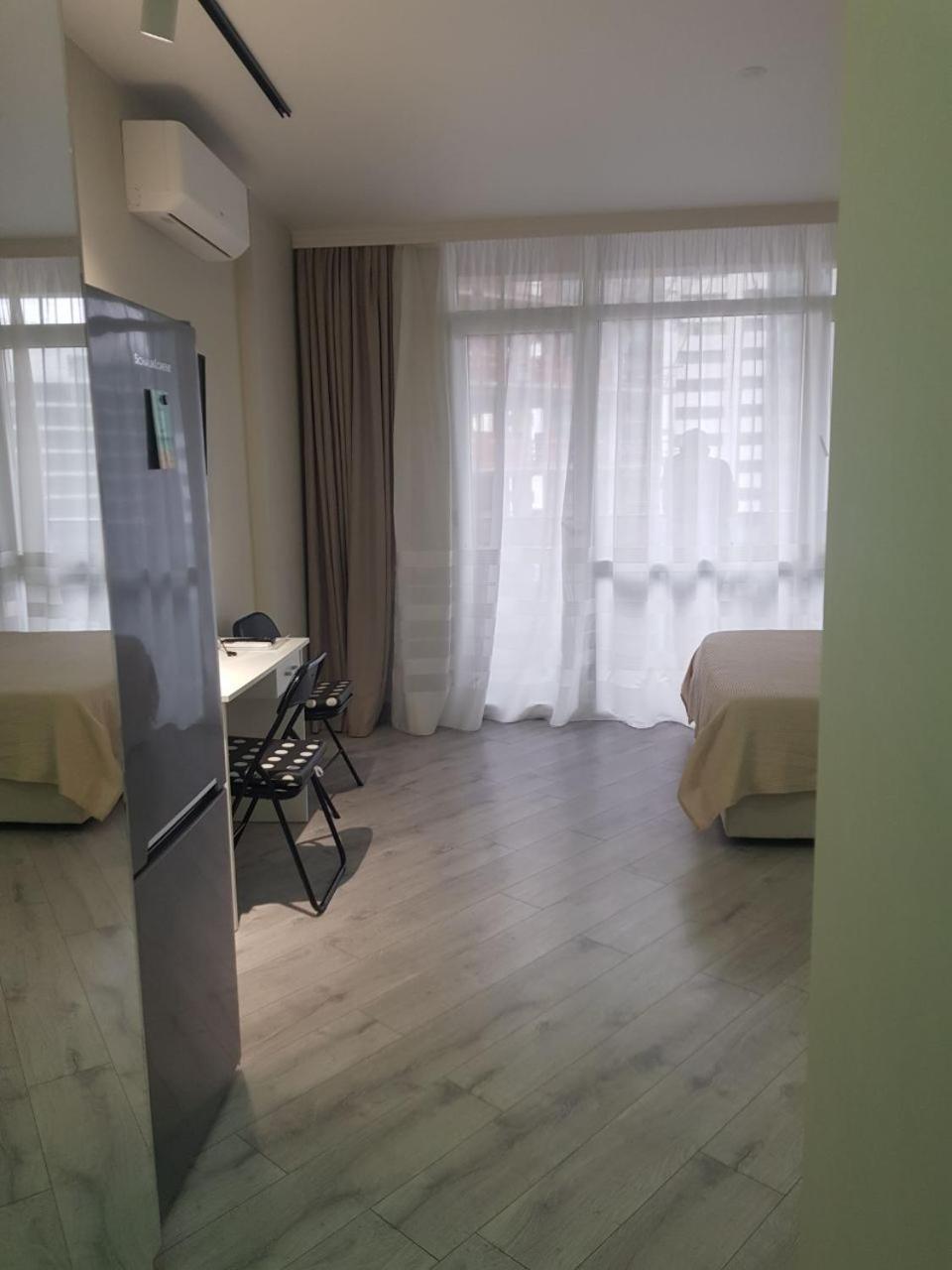 Sea View Studio 巴统 外观 照片